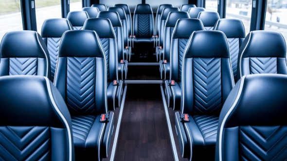 lynchburg 20 passenger minibus rental