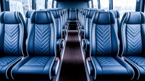 lynchburg 25 passenger minibus rental